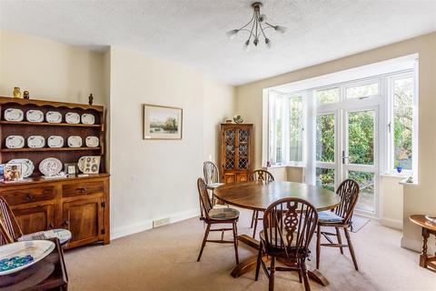100 Upland Road, Sutton, SM2 5JB