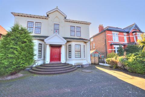 7 bedroom detached house for sale, Blundellsands Road West, Liverpool L23