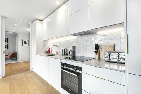 2 bedroom flat for sale, Swains Lane, Highgate