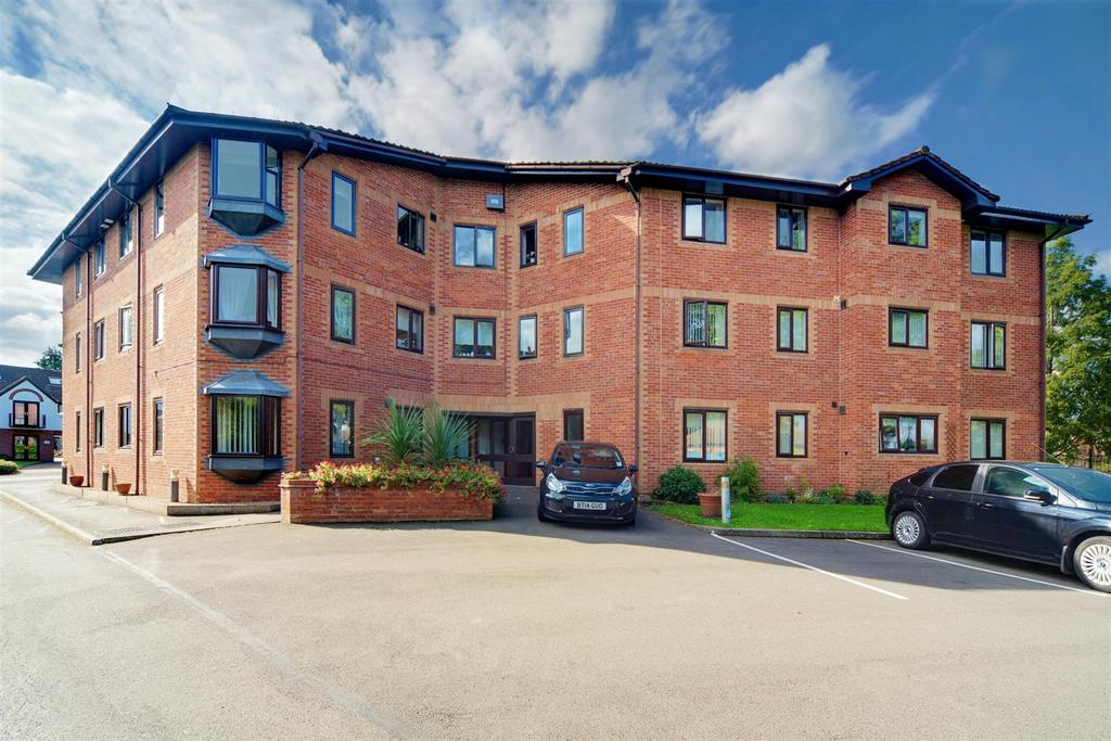 Coniston Grange, Priory Road, Kenilworth 2 bed apartment for sale £