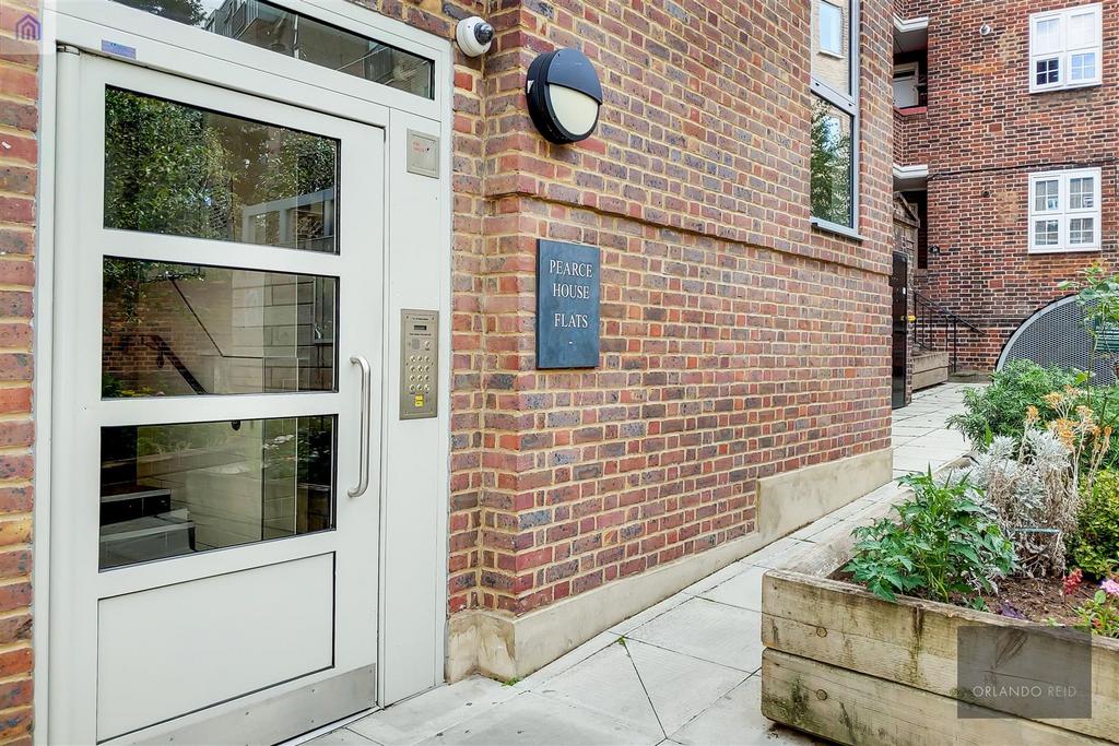 Tilson Gardens, Brixton 2 bed apartment to rent £1,900 pcm (£438 pw)