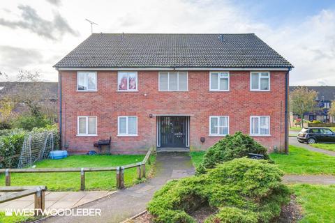 27 Galloway Close, Broxbourne, EN10 6BU