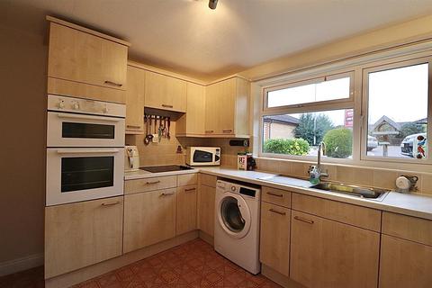 2 bedroom detached bungalow for sale, Wootton Brook Close, Northampton