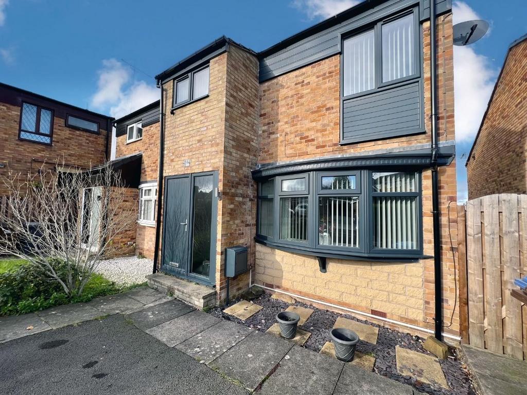 Chapel Road, Chapeltown, Sheffield, S35 1QJ 3 bed semidetached house