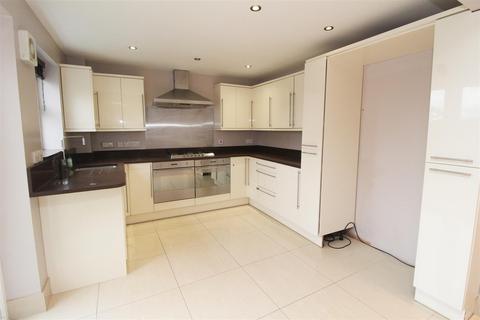 18 Allington Circle, Kingsmead, Milton Keynes, MK4 4EE