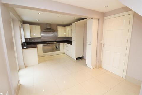 18 Allington Circle, Kingsmead, Milton Keynes, MK4 4EE