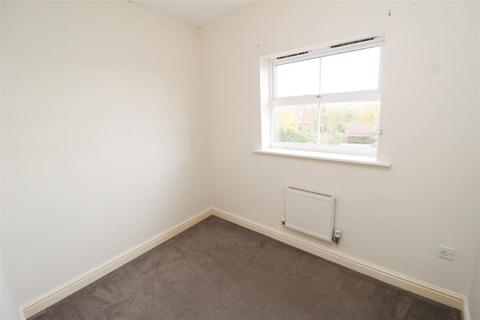 18 Allington Circle, Kingsmead, Milton Keynes, MK4 4EE