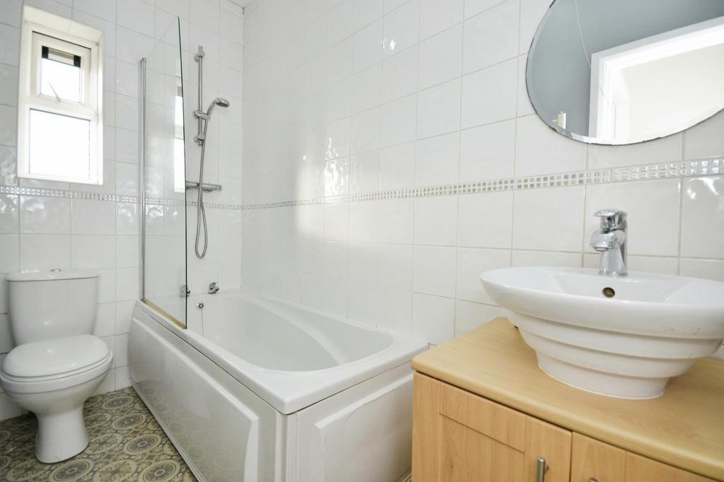 Family bathroom