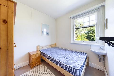 1 bedroom in a house share to rent, Thornbury Avenue, Southampton