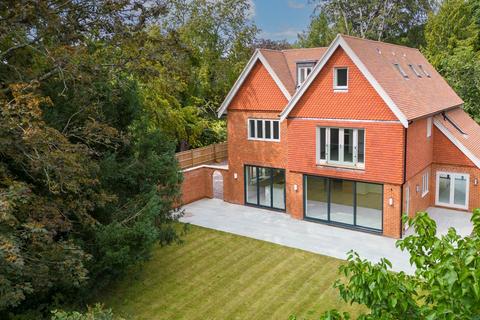 6 bedroom detached house for sale - Southdown Road, Shawford, Winchester, SO21