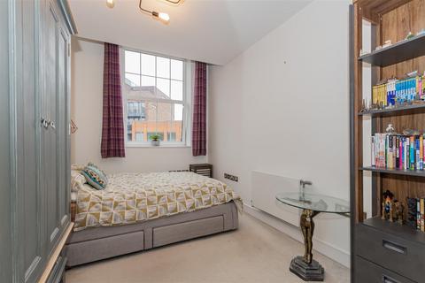 178 Townhall Square, Crayford, Dartford, DA1 4FN