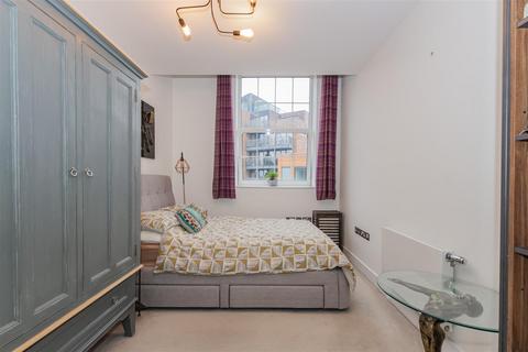 178 Townhall Square, Crayford, Dartford, DA1 4FN