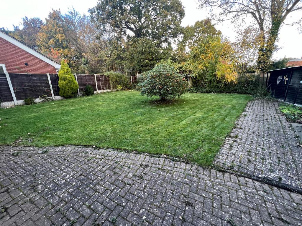 CW78 Garden.jpg