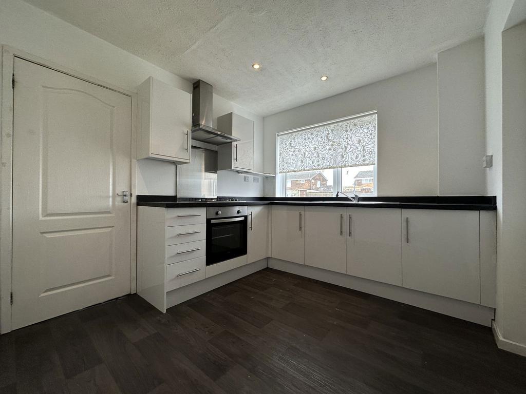 Leicester Way, Fellgate, Jarrow, Tyne and Wear, NE32 4XQ 3 bed semidetached house for sale £