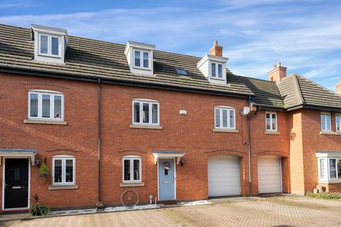 4 bedroom townhouse for sale - Windle Drive, Bourne, PE10