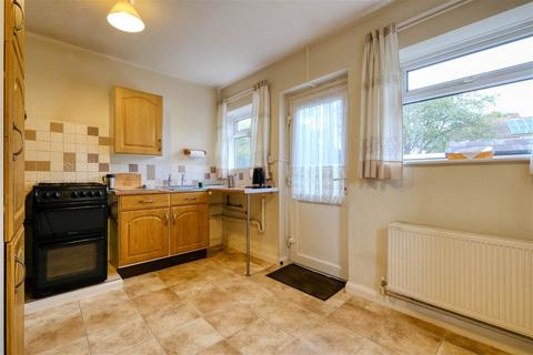 148 Ash Tree Road, Redditch, B97 6JT