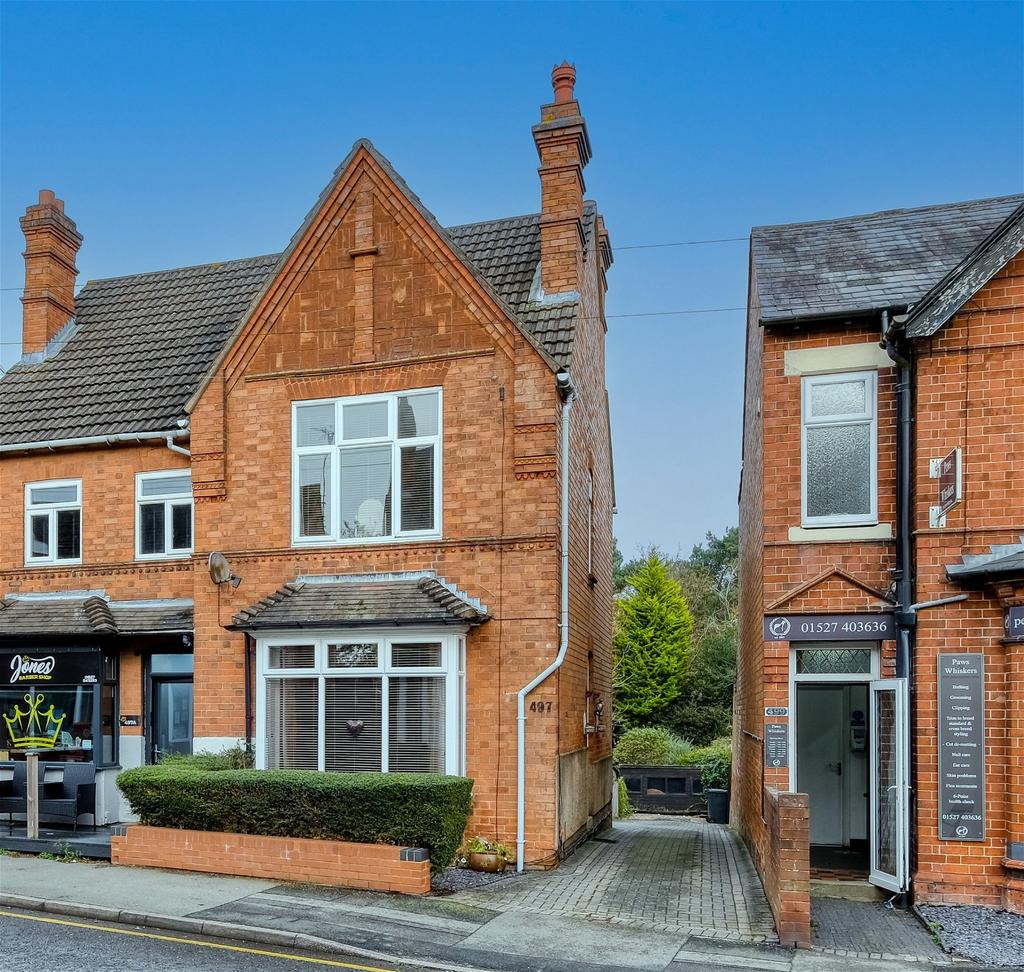 Evesham Road, Crabbs Cross, Redditch B97 5JJ 3 bed semidetached house