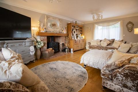 4 bedroom detached house for sale, Folly Grove, King's Lynn, Norfolk, PE30