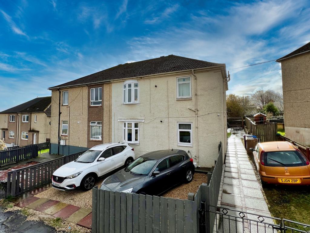 9 Bankfaulds Avenue, Kilbirnie, 2 bed flat for sale £59,995