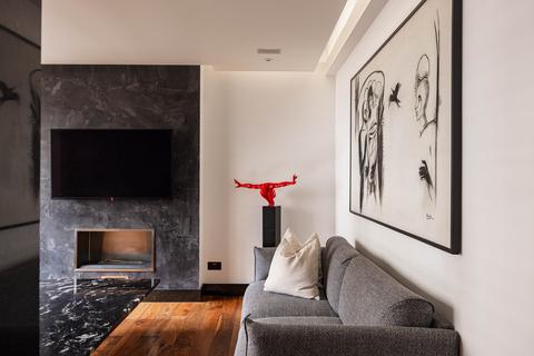 2 bedroom flat for sale - London SW1X
