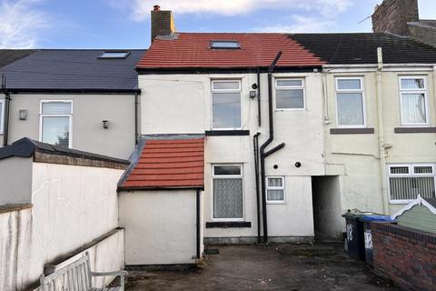 3 bedroom flat for sale, Commercial Street, Brandon, Durham, County Durham, DH7