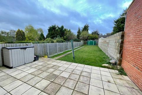 4 bedroom end of terrace house for sale - Beverley Road, Luton, Bedfordshire, LU4