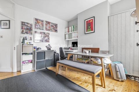 124 Nelgarde Road, London, SE6 4TP