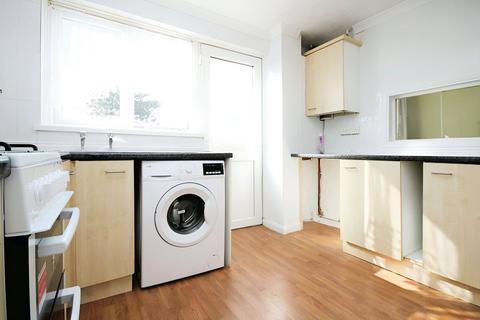undefined, Shepeshall, Basildon, SS15