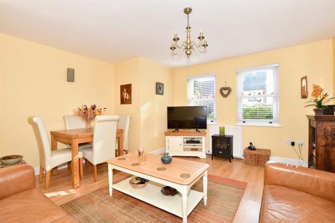 2 bedroom ground floor maisonette for sale, Wheelwrights Close, Arundel, West Sussex