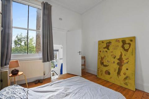 1 bedroom flat for sale, Hanley Road, Finsbury Park