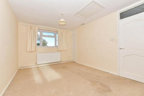 29 Brambledown, Hartley, Longfield, DA3 7ER