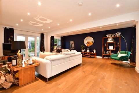5 bedroom detached house for sale, Blackness Road, Crowborough, East Sussex