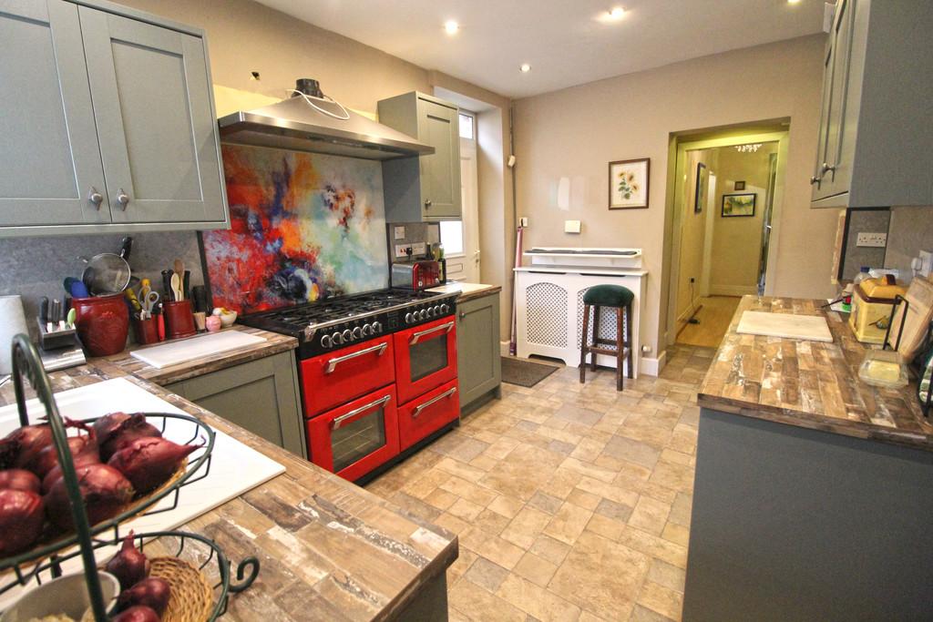 Trinity Street, Gainsborough 4 bed terraced house for sale £169,950