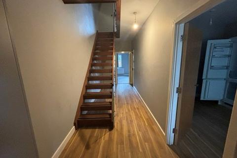4 bedroom end of terrace house to rent, Enderleigh Mews, Nottingham, Nottinghamshire, NG3