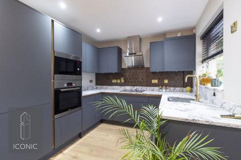 2 bedroom semi-detached house to rent, Oatfield Close, Horsford, Norwich