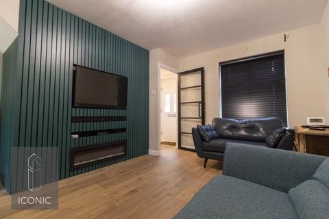 2 bedroom semi-detached house to rent, Oatfield Close, Horsford, Norwich