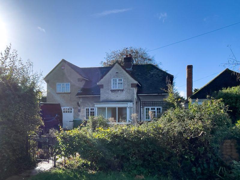 Felpham, West Sussex 4 bed detached house for sale £525,000