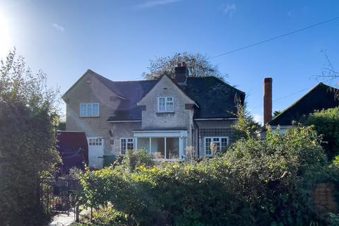 4 bedroom detached house for sale, New Barn Lane, Felpham