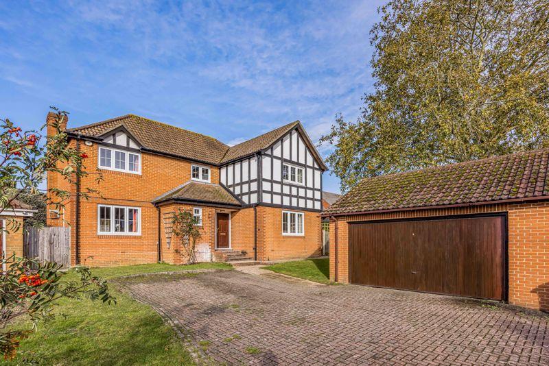 Islay Gardens, Cosham 4 bed detached house for sale £600,000