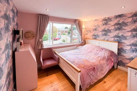 4 Fenton Close, Chislehurst, BR7 6ED