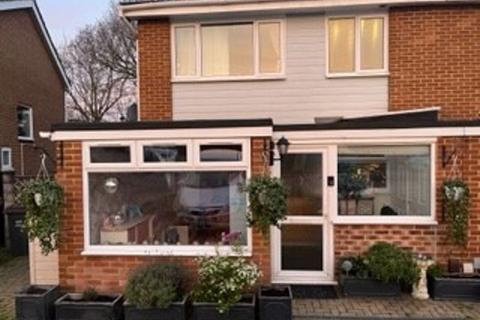 4 Fenton Close, Chislehurst, BR7 6ED