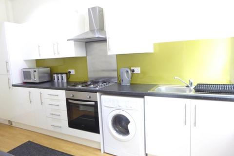 5 bedroom house to rent - Huddersfield HD1