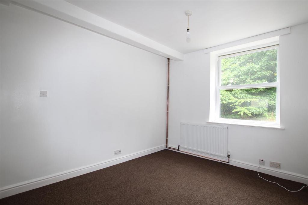 Wilby Street, Cleckheaton 1 bed apartment £525 pcm (£121 pw)