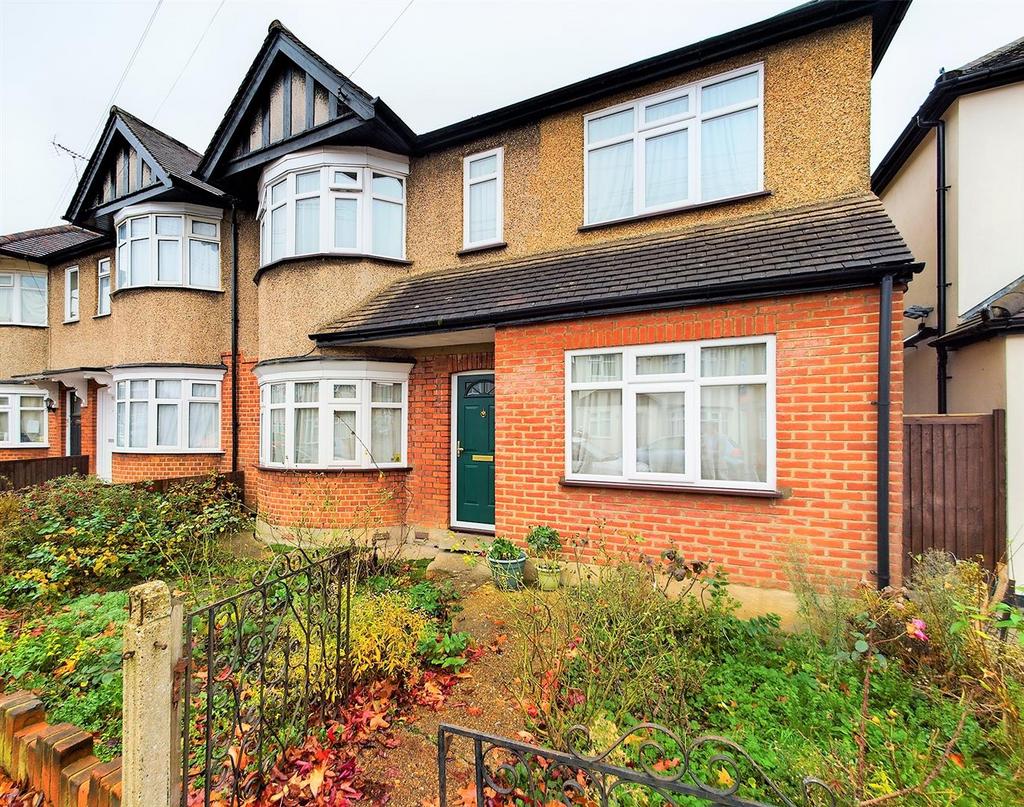 Seaton Gardens, Ruislip HA4 4 bed end of terrace house £650,000