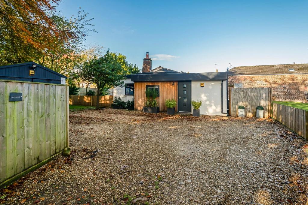 Lane End House38.JPG
