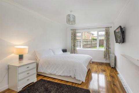 2 bedroom detached bungalow for sale, Lower Green Road, Tunbridge Wells