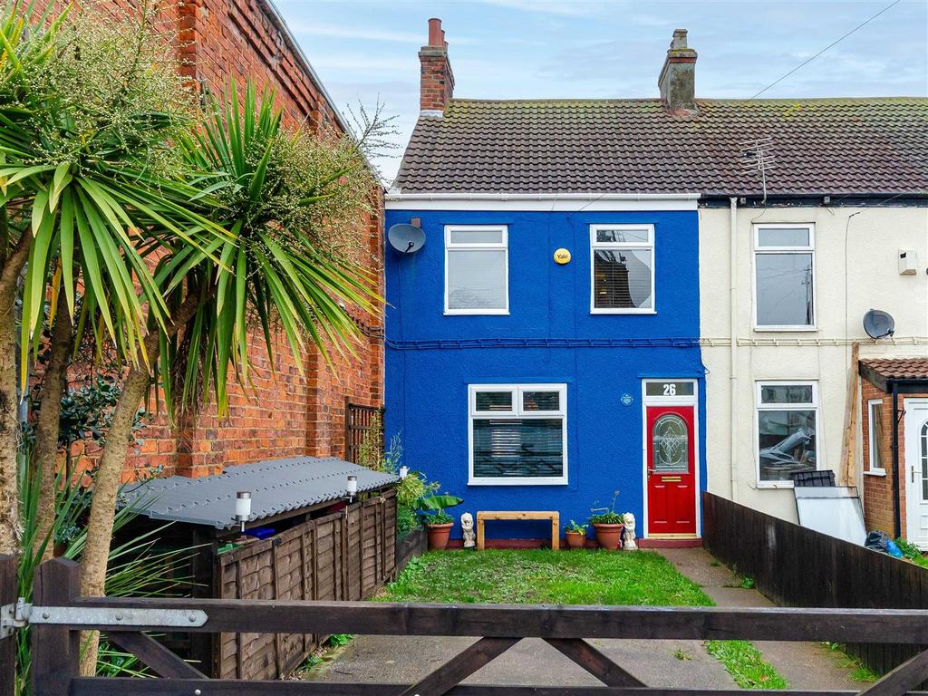 Alma Street, Withernsea 3 bed end of terrace house for sale £114,000