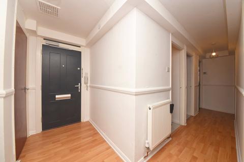 75 Prospect Ring, London, N2 8BS