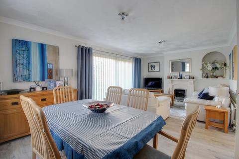 14 Riverside, Leighton Buzzard, LU7 3HX