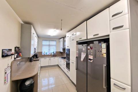 undefined, Ambrose Avenue, NW11